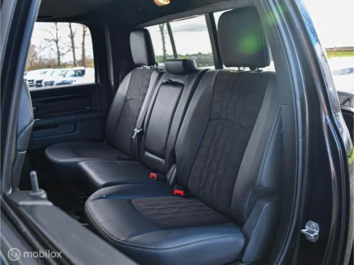 1500 4X4 5.7 V8 4x4 Crew Cab 5'7 Rebel