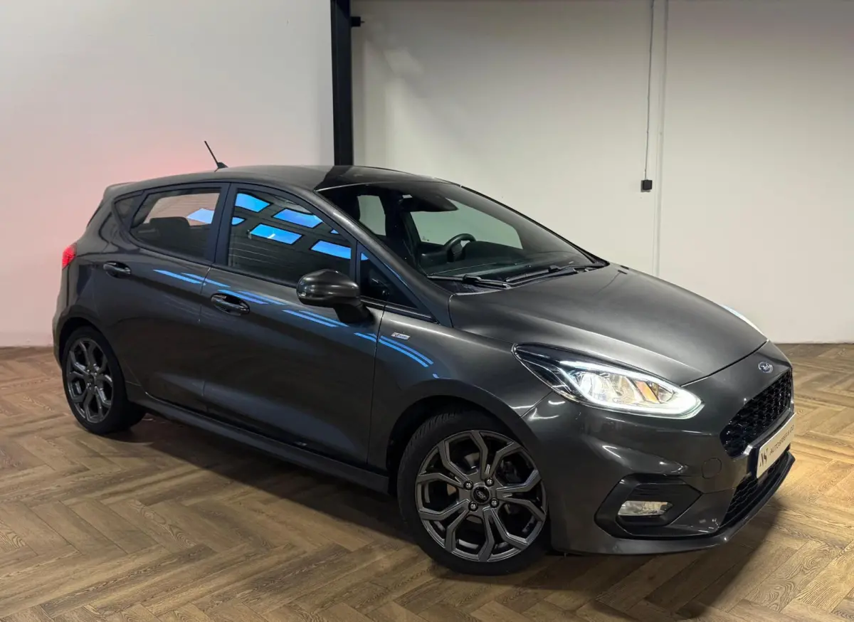 1.0 EcoBoost ST-Line KEYLESS PDC NAVI