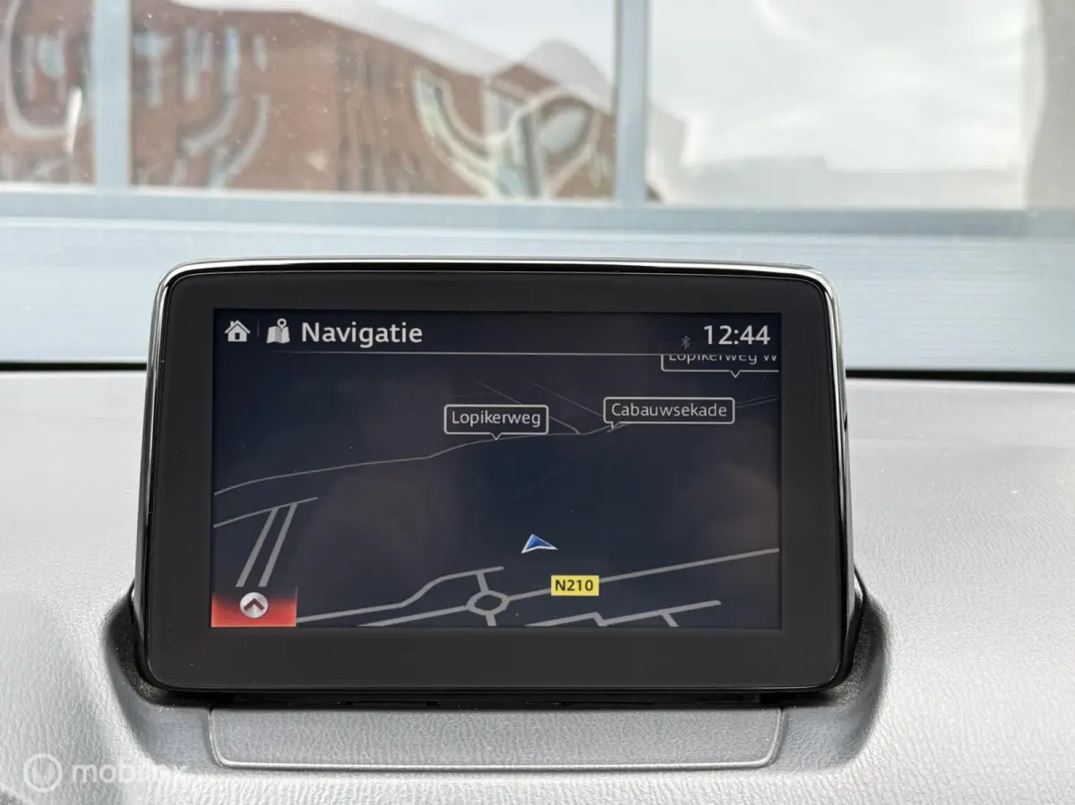 2.0 SkyActiv-G 120 GT-Luxury Leer Navi Camera HUD Cruise LED
