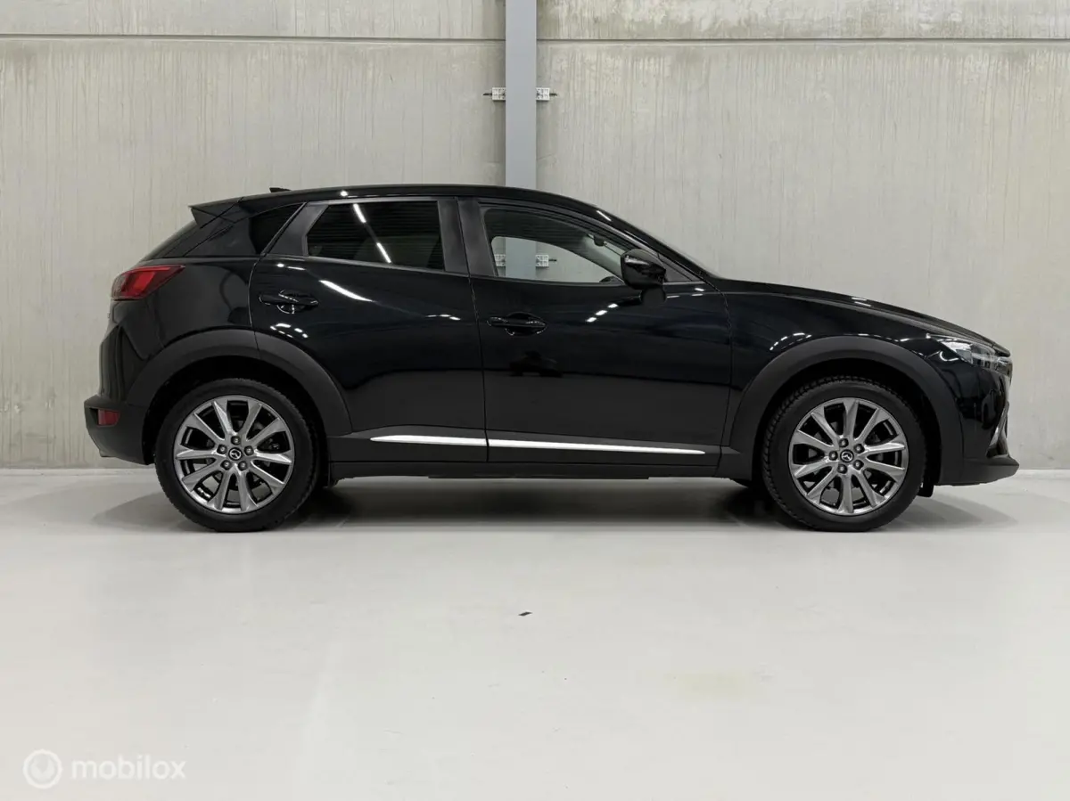2.0 SkyActiv-G 120 GT-Luxury Leer Navi Camera HUD Cruise LED