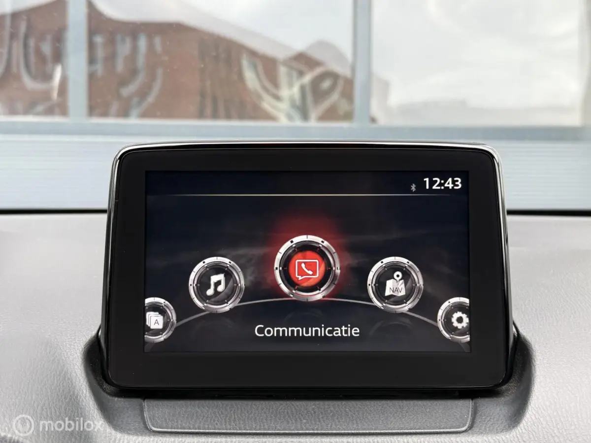 2.0 SkyActiv-G 120 GT-Luxury Leer Navi Camera HUD Cruise LED