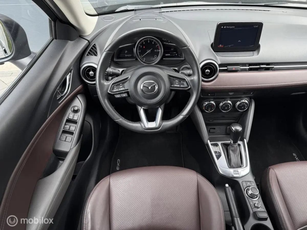 2.0 SkyActiv-G 120 GT-Luxury Leer Navi Camera HUD Cruise LED