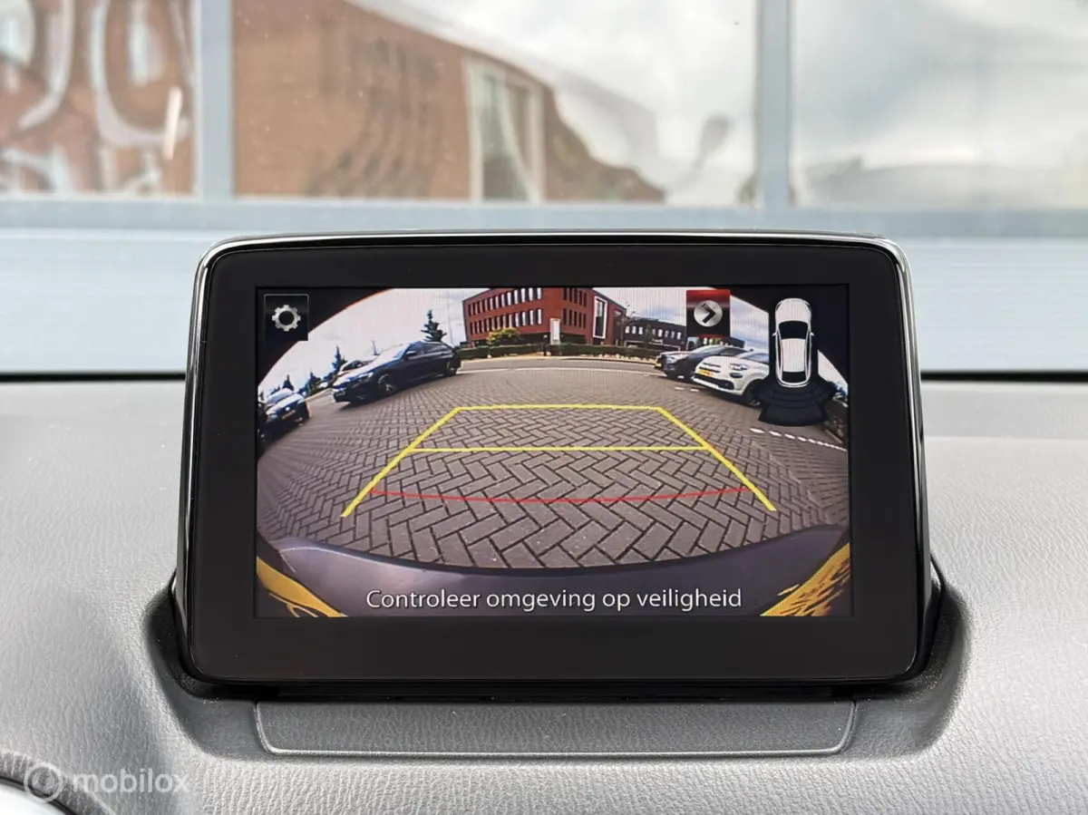 2.0 SkyActiv-G 120 GT-Luxury Leer Navi Camera HUD Cruise LED
