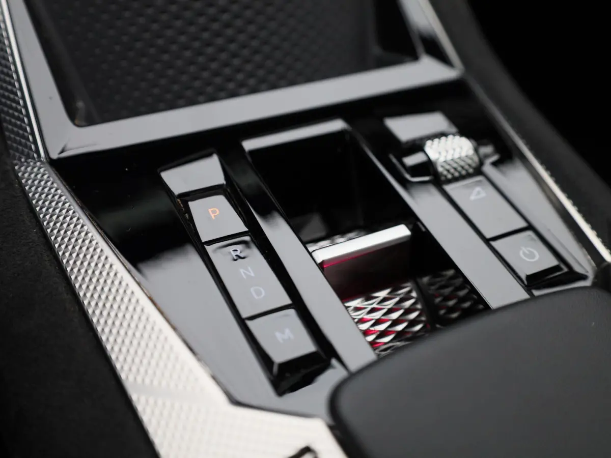 1.2 PureTech Performance Line