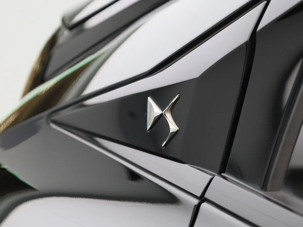 1.2 PureTech Performance Line