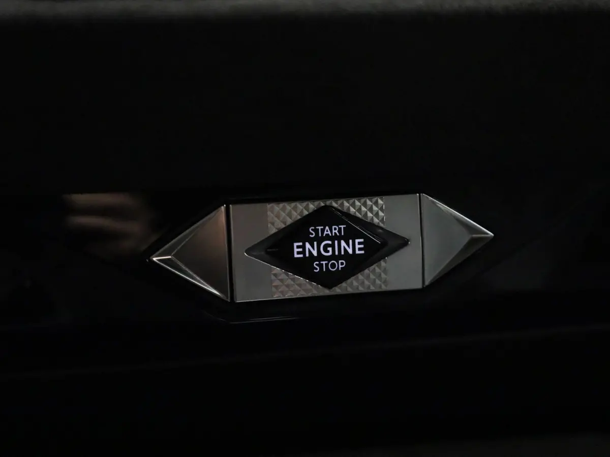 1.2 PureTech Performance Line