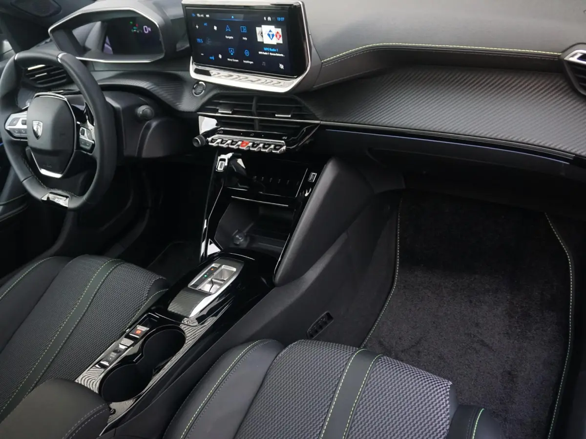 1.2 Hybrid 145 GT | Tot 8 jaar garantie | Panoramadak