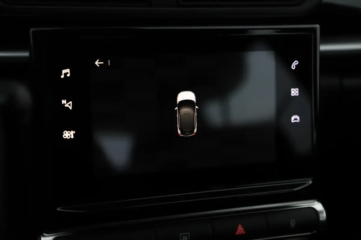 1.2 PureTech Feel Navigatie Carplay Android Climate Cruise Control Rijstrooksensor Parkeersensor All-season banden!