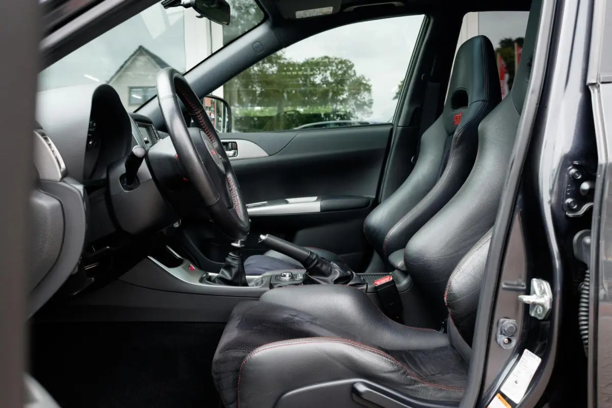 STI 2.5 T Sport Executive | 1e eigenaar | Recaro | BBS | Navigatie |
