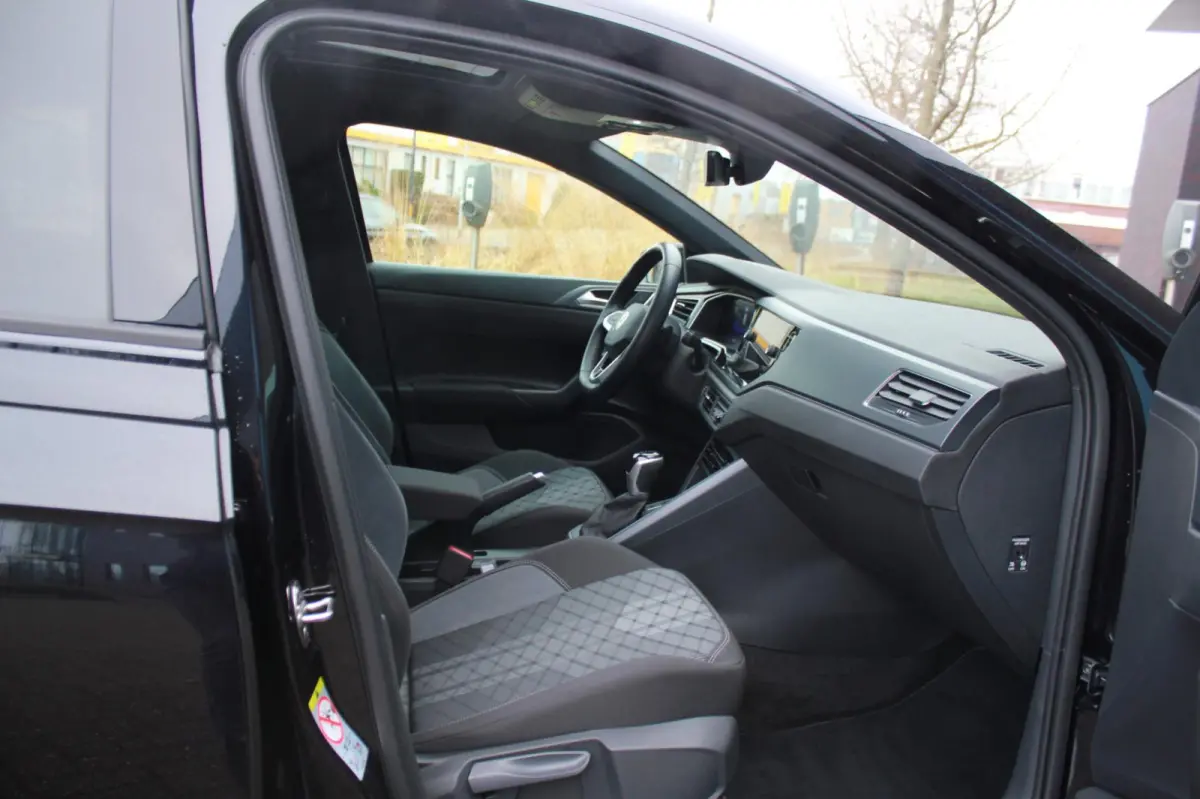1.0 TSI R-Line Edition