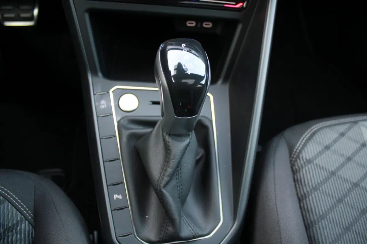 1.0 TSI R-Line Edition
