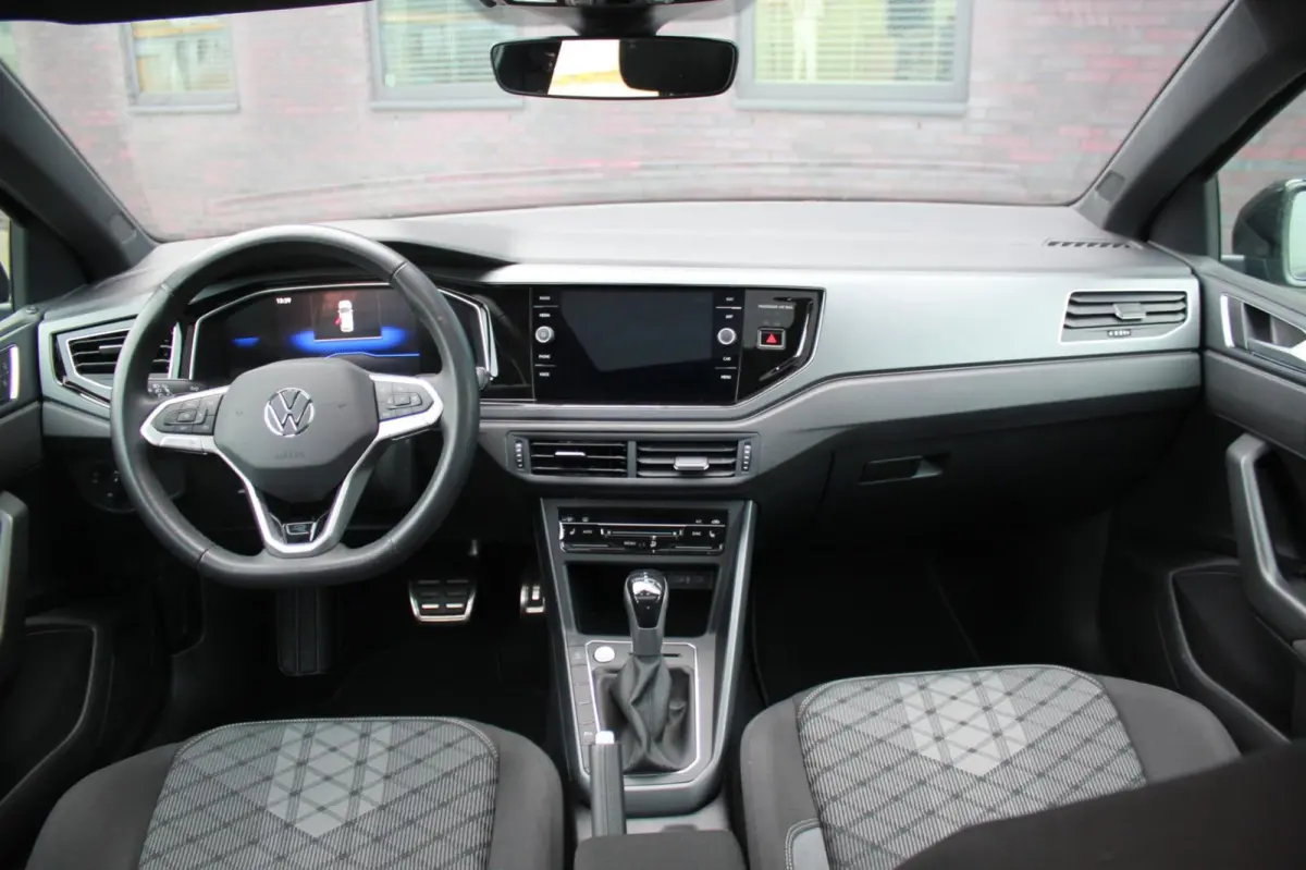1.0 TSI R-Line Edition