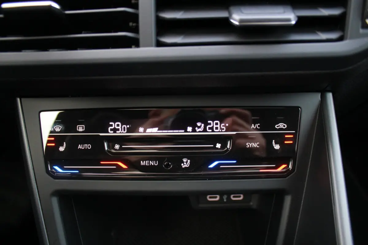 1.0 TSI R-Line Edition
