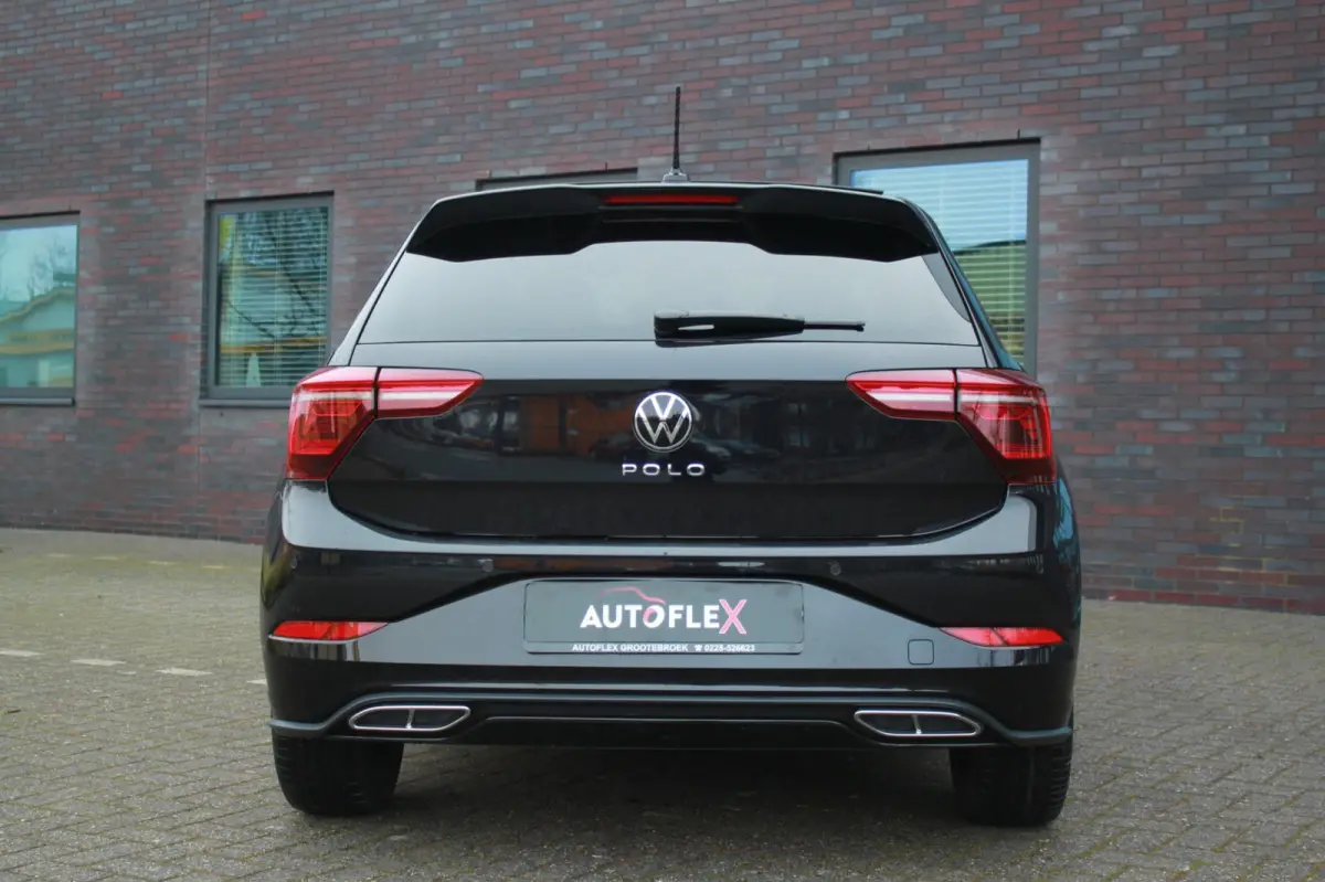 1.0 TSI R-Line Edition