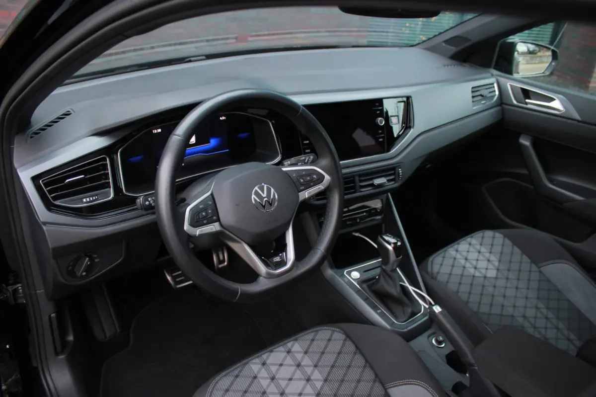 1.0 TSI R-Line Edition