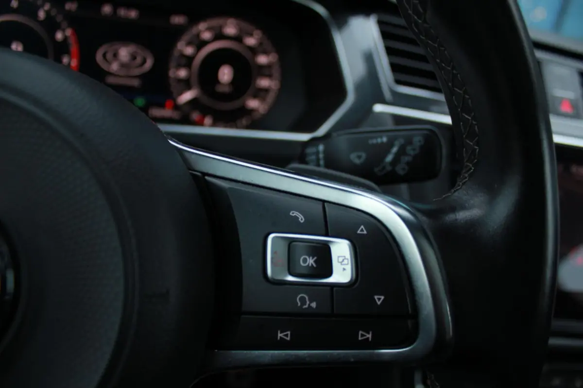 1.4 TSI Highline Business R 7p.