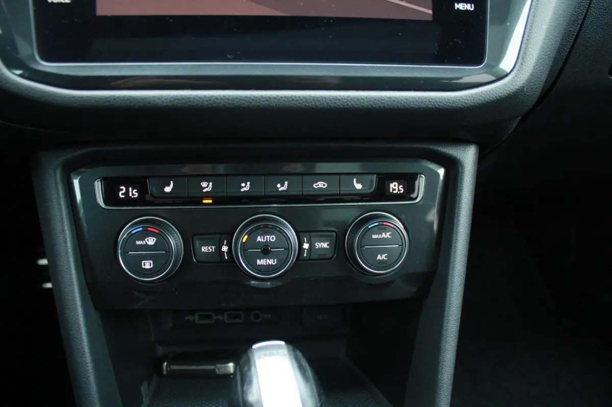 1.4 TSI Highline Business R 7p.