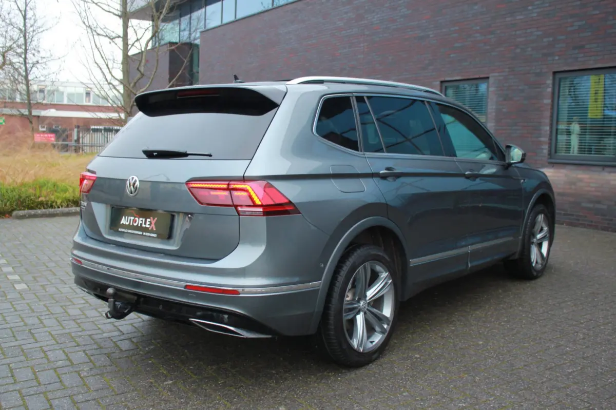 1.4 TSI Highline Business R 7p.