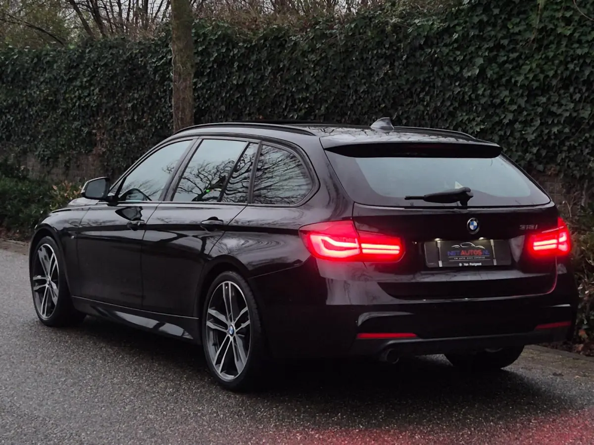 M Sport Panorama Apple CarPlay Camera Trekhaak volle Optieslijst NAP 6WB Shadow Executive Edition NAP Nbt Evo