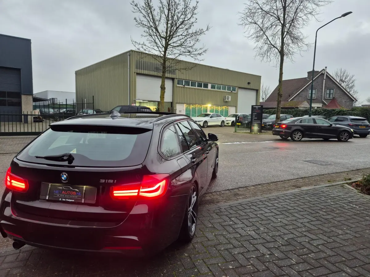 M Sport Panorama Apple CarPlay Camera Trekhaak volle Optieslijst NAP 6WB Shadow Executive Edition NAP Nbt Evo
