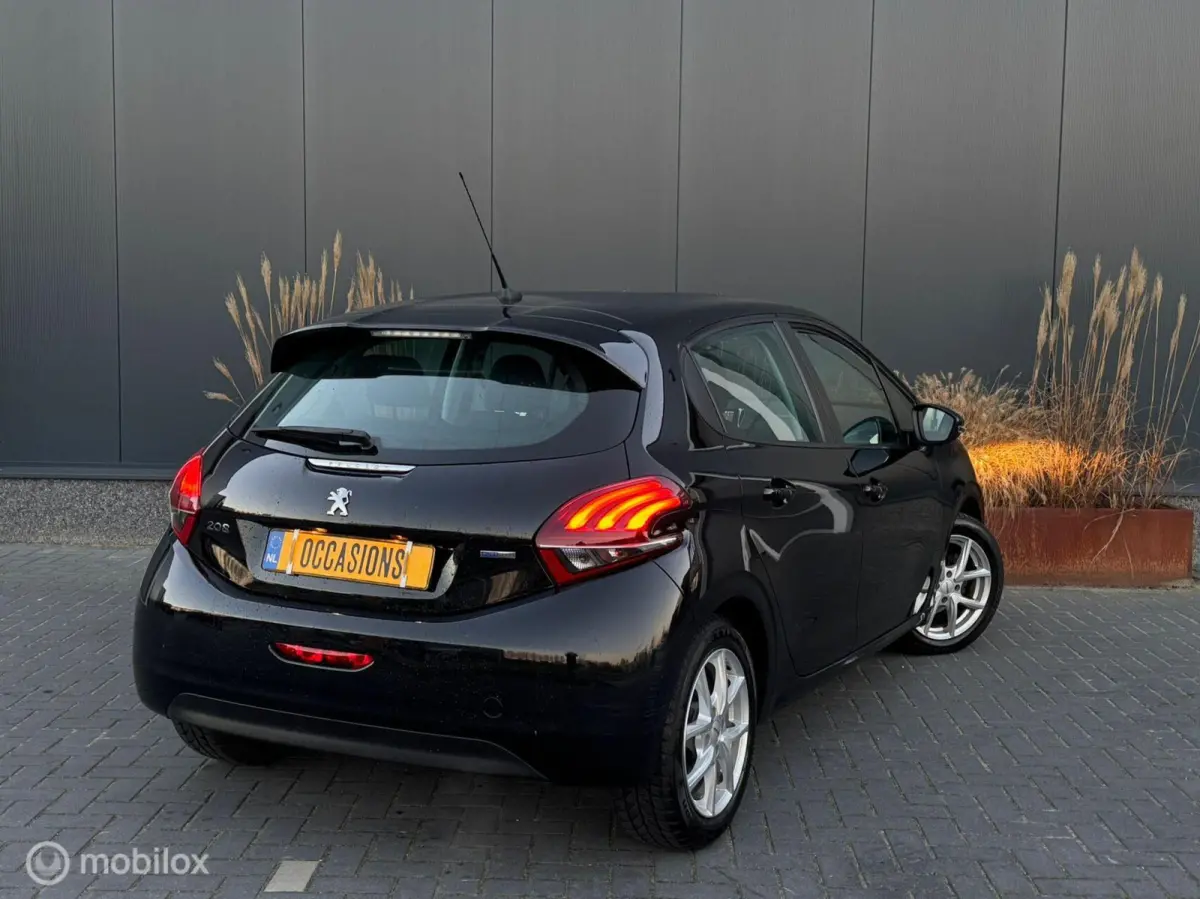 1.2 NAP DEALERONDERHOUDEN LED NAVI LM VELGEN