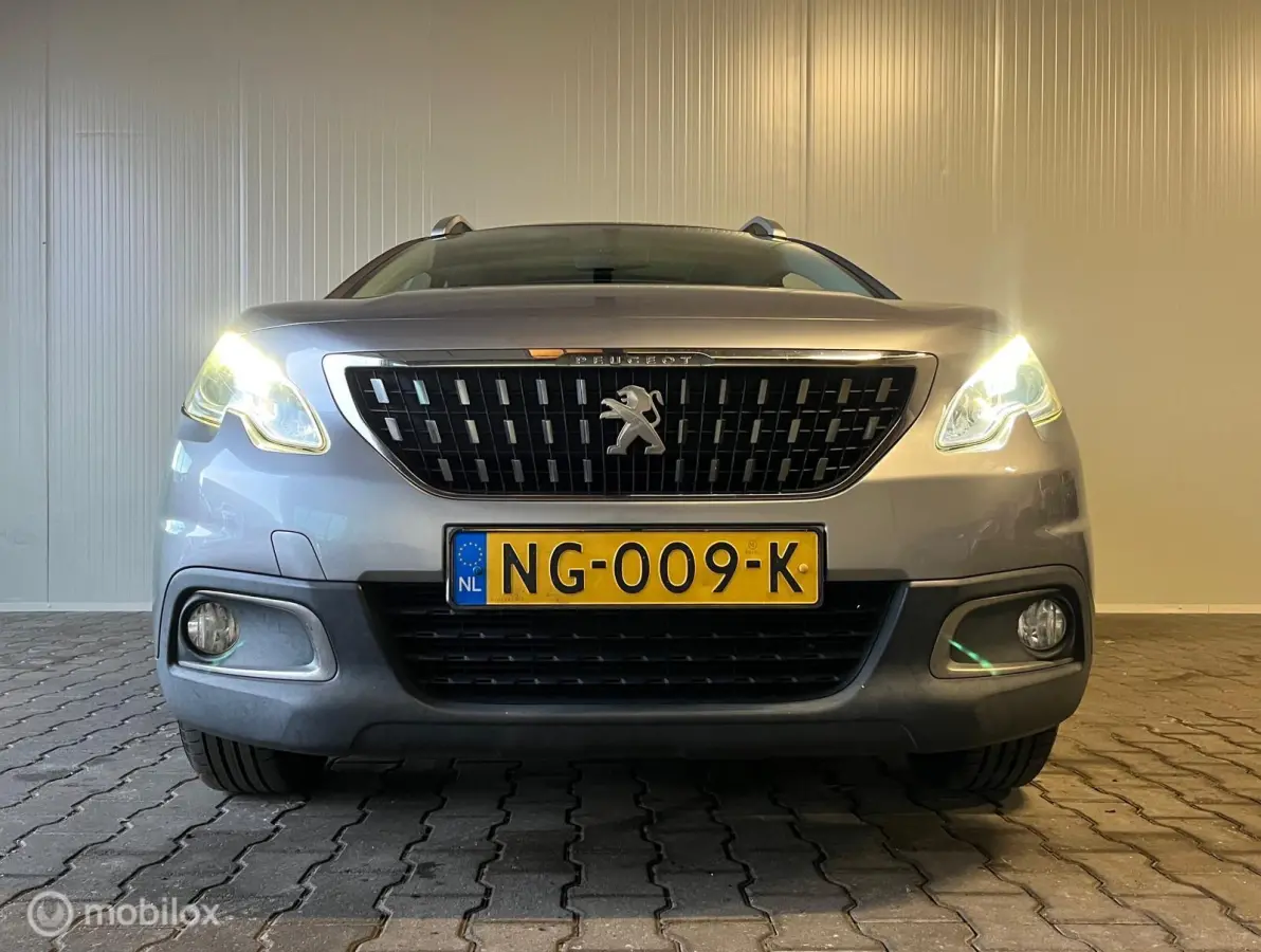 1.2 PureTech Active // AUTOMAAT // NIEUWE APK /