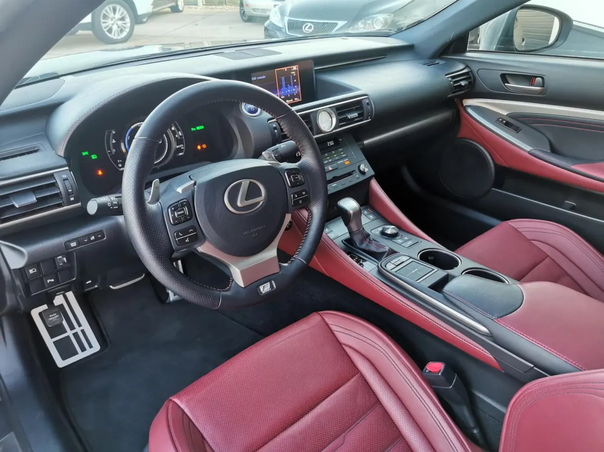 300h F SPORT Line