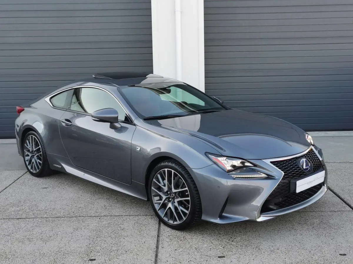 300h F SPORT Line