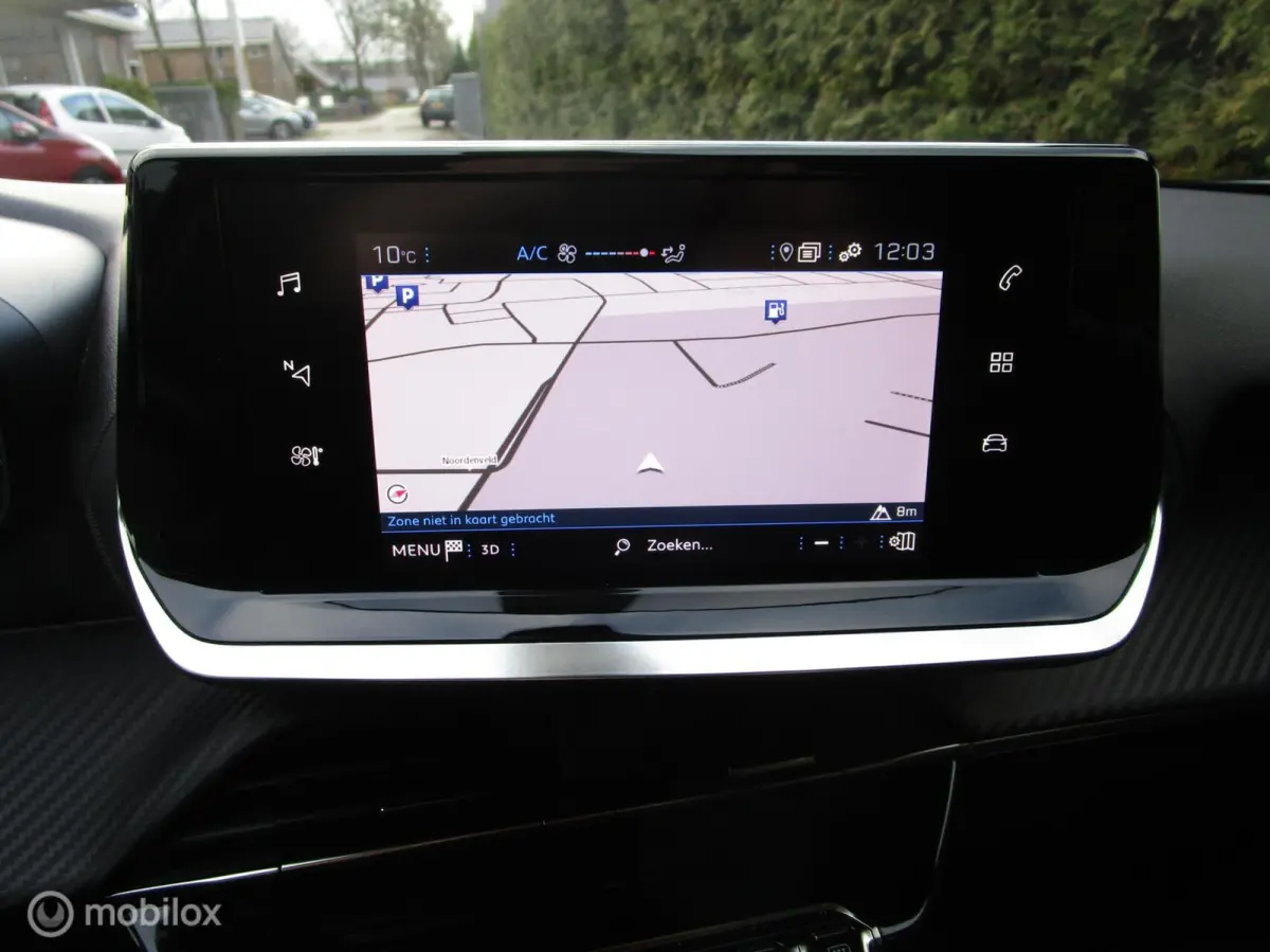 1.2 130 PK EAT8 AUTOMAAT - NAVIGATIE - LMV
