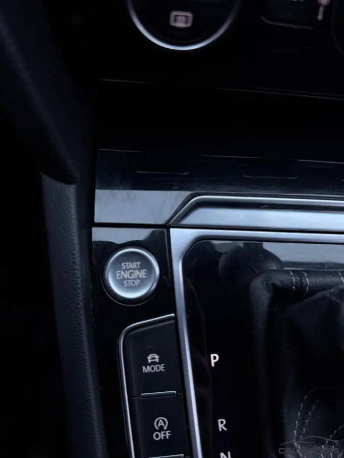 1.5 TSI Business R Line-PANO-DSG-Garantie!