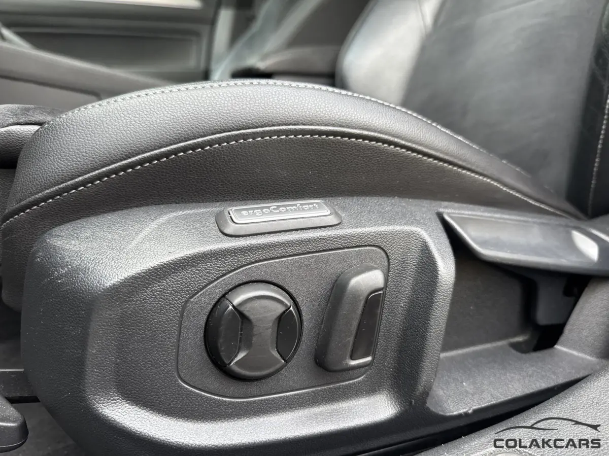 1.5 TSI Business R Line-PANO-DSG-Garantie!