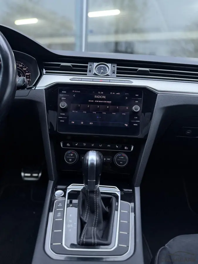 1.5 TSI Business R Line-PANO-DSG-Garantie!