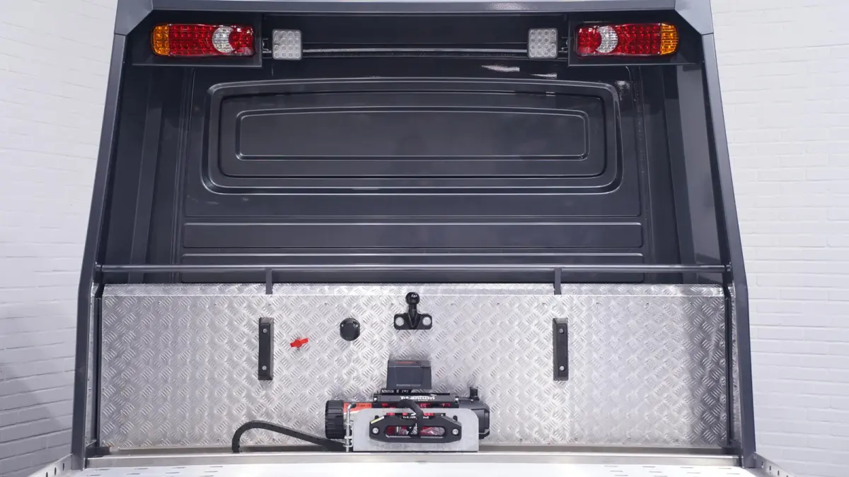 2.0 TDI 140 pk Autotransporter Airco, Luchtvering Apple Carplay, Trekhaak 3.500 kg, Cruise Control, BPM vrij, 3-Zits