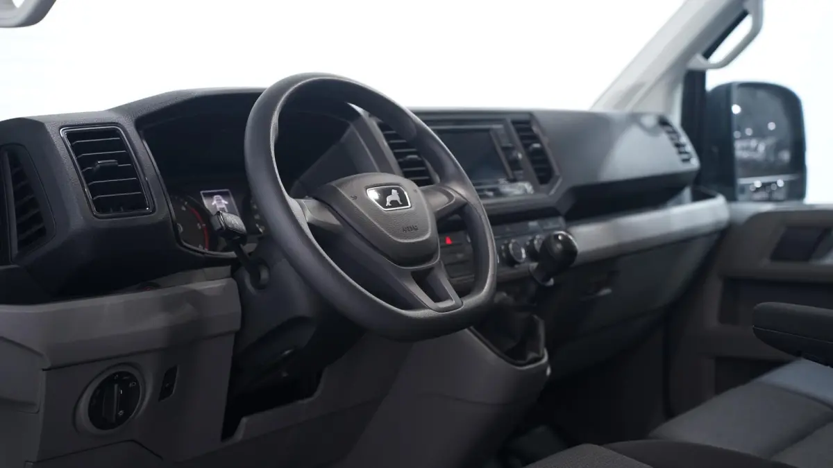 2.0 TDI 140 pk Autotransporter Airco, Luchtvering Apple Carplay, Trekhaak 3.500 kg, Cruise Control, BPM vrij, 3-Zits