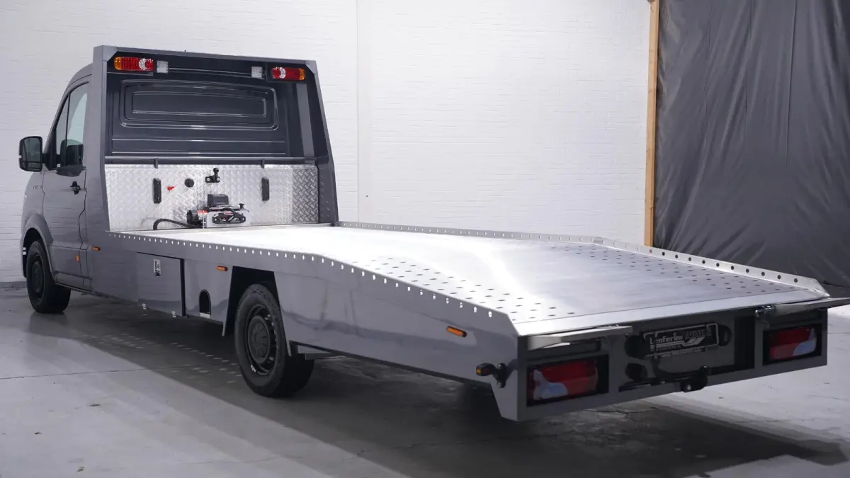 2.0 TDI 140 pk Autotransporter Airco, Luchtvering Apple Carplay, Trekhaak 3.500 kg, Cruise Control, BPM vrij, 3-Zits
