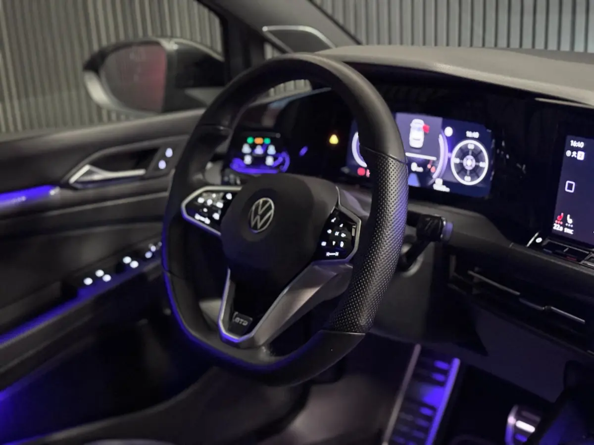 2.0 TDI GTD | PANO | HARMAN KARDON | IQ LIGHT | HEAD UP
