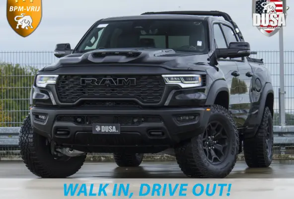 | RHO | 3.0L Twin-Turbo I6 | 4x4 | Crew Cab | Black Edition Panoramadak | 14,4-inch Touchscreen | Passenger Display | Getoonde accessoires zijn verkrijgbaar tegen meerprijs