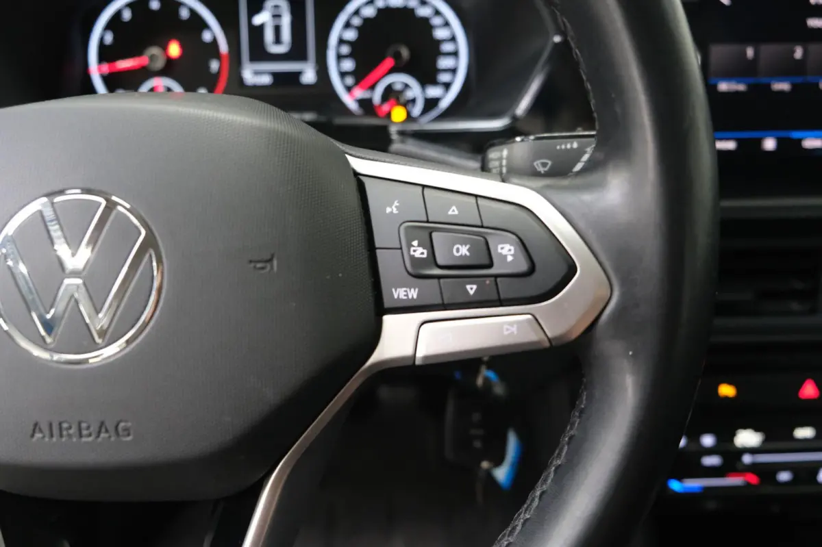 1.0 TSI Life - N.A.P. Airco, Cruise, Navi, PDC.
