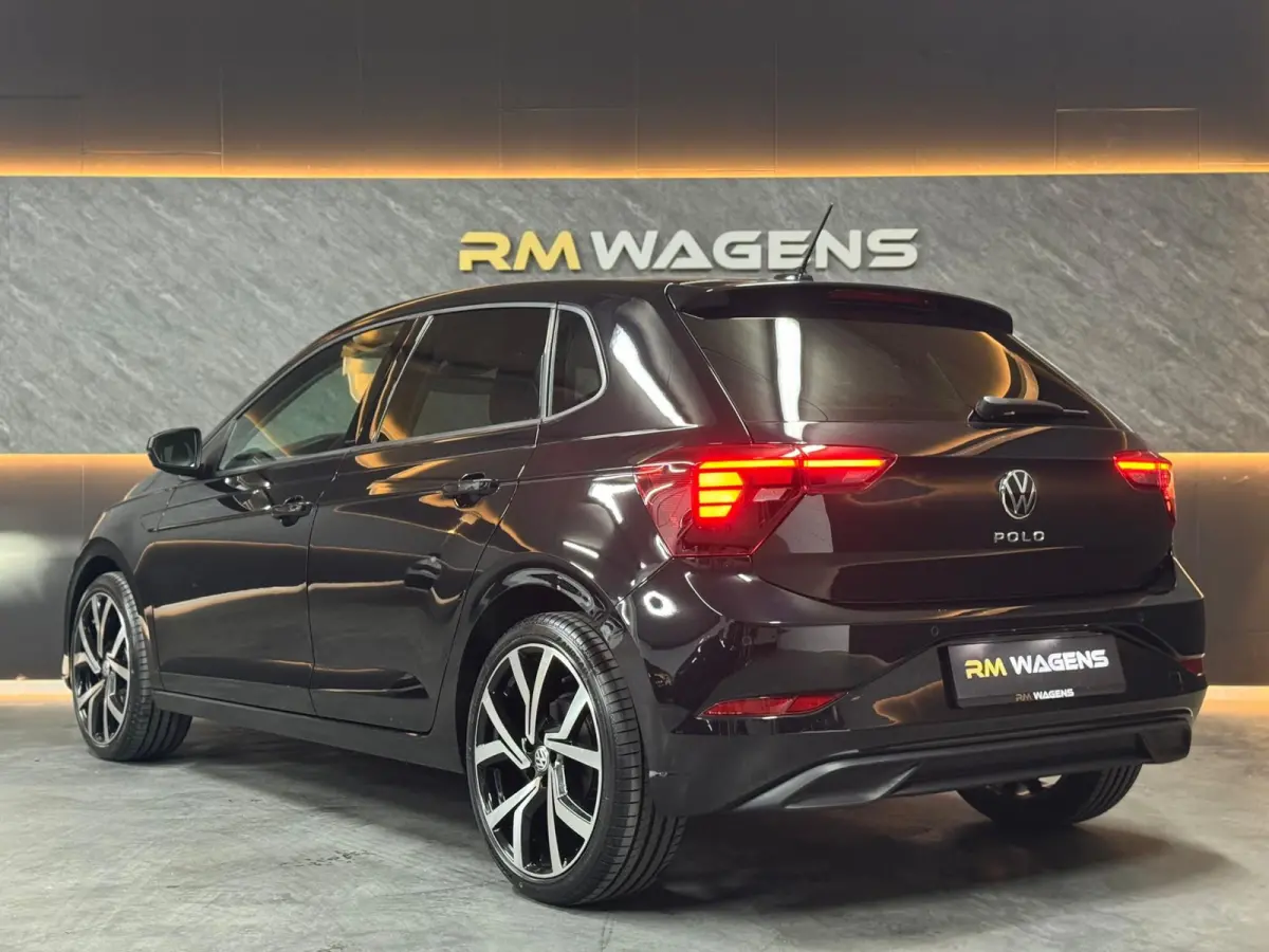 1.0 TSI|KEYLESS|CARPLAY|18"|FULL DIGITAL|STOELV
