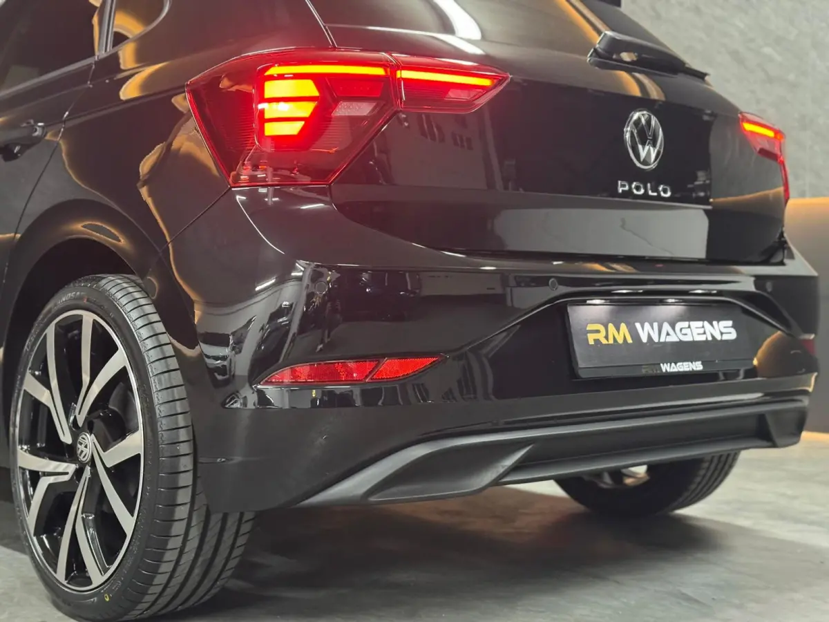 1.0 TSI|KEYLESS|CARPLAY|18"|FULL DIGITAL|STOELV