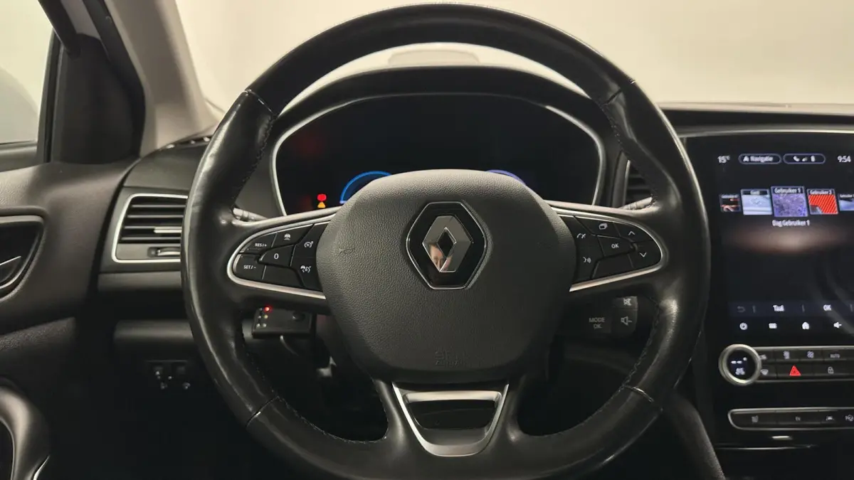 Estate 1.6 Plug-In Hybrid 160 Intens SOH 98% NAVI LM CRUISE ECC CARPLAY.