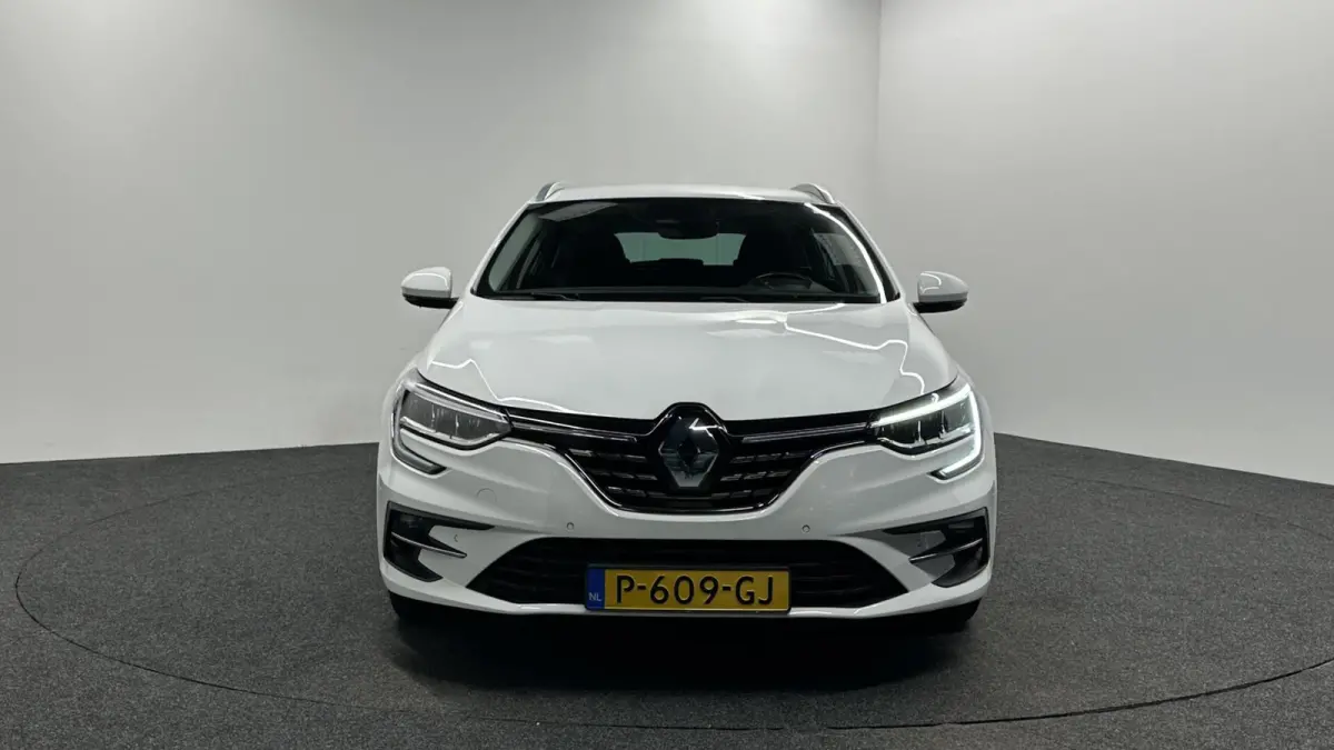 Estate 1.6 Plug-In Hybrid 160 Intens SOH 98% NAVI LM CRUISE ECC CARPLAY.