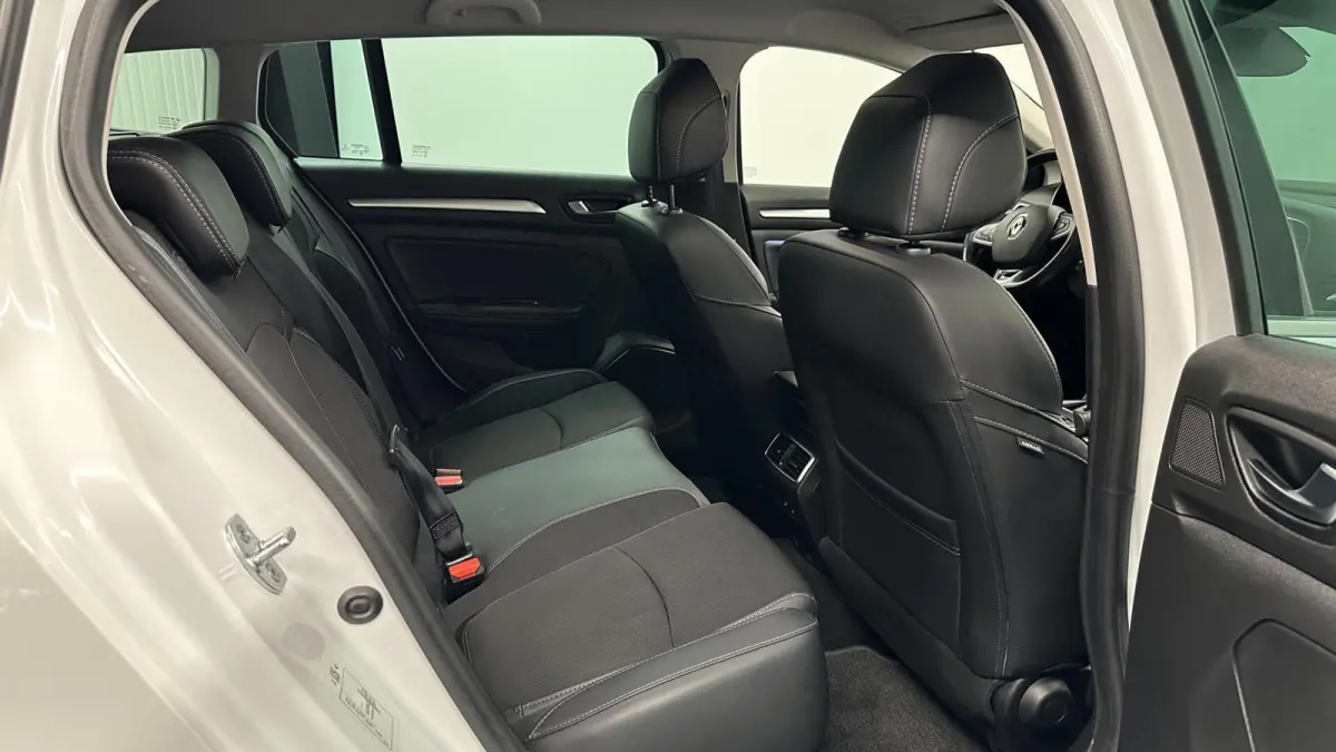 Estate 1.6 Plug-In Hybrid 160 Intens SOH 98% NAVI LM CRUISE ECC CARPLAY.