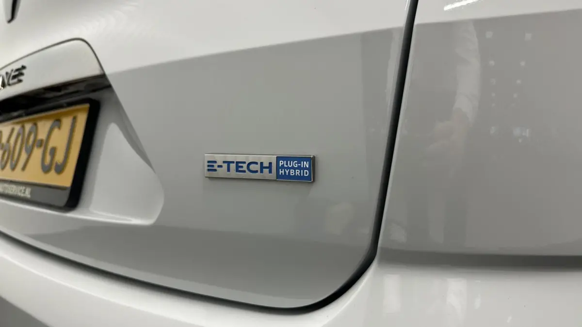 Estate 1.6 Plug-In Hybrid 160 Intens SOH 98% NAVI LM CRUISE ECC CARPLAY.
