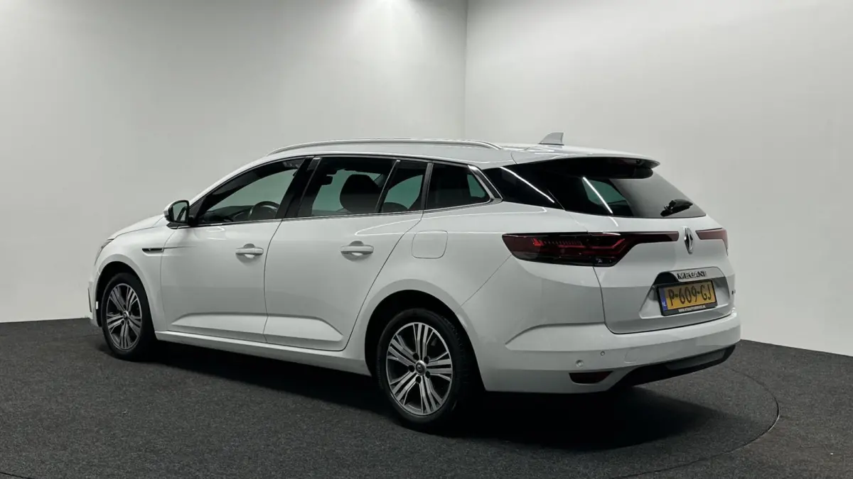 Estate 1.6 Plug-In Hybrid 160 Intens SOH 98% NAVI LM CRUISE ECC CARPLAY.