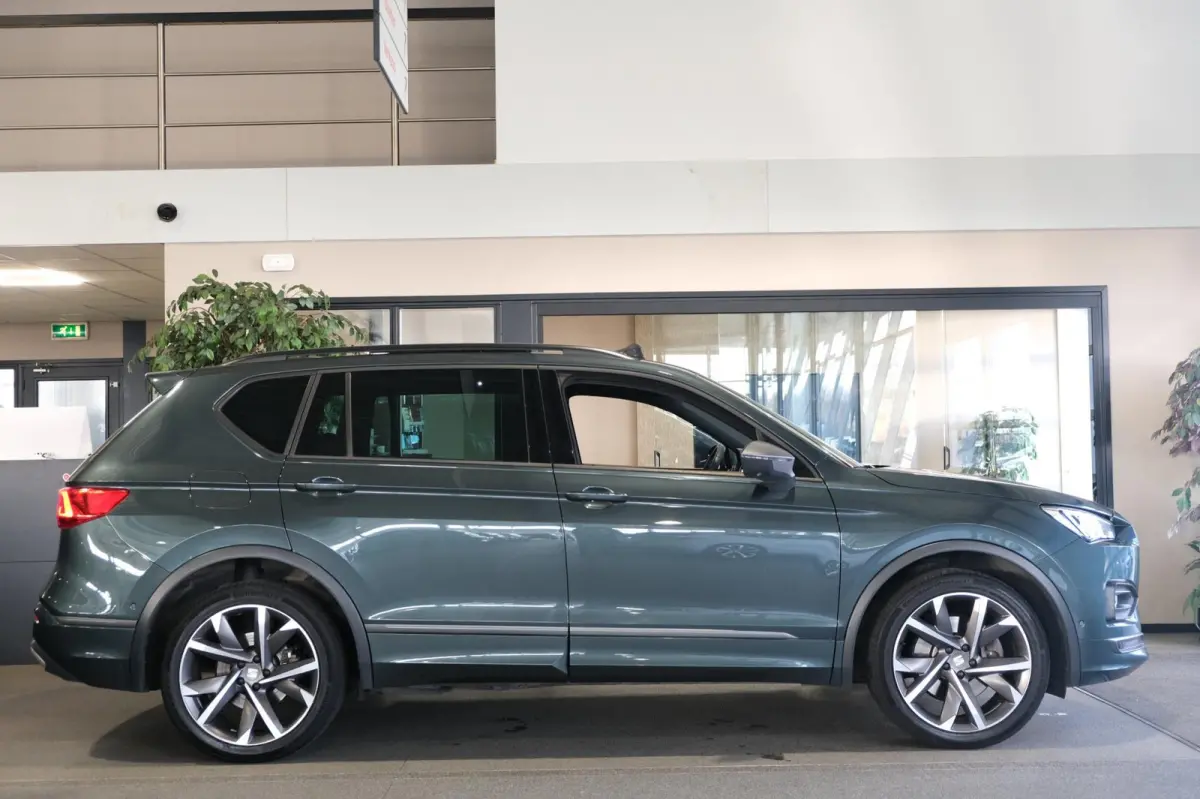 1.4 TSI e-Hybrid PHEV FR 245PK Pano 360Cam ACC Kessy Navi Led