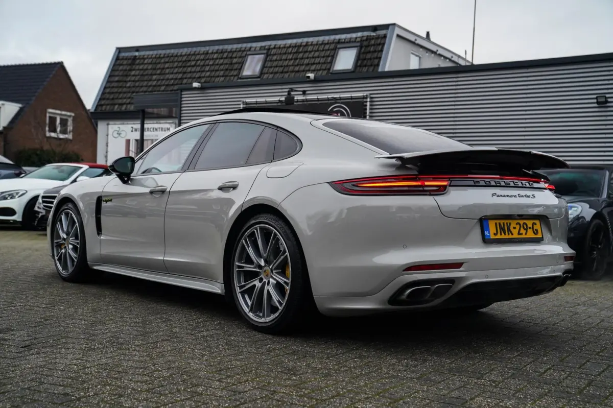 4.0 Turbo S E-Hybrid | Carbon | Massage | Porsche Active Safe | Schuifdak | Adaptieve Cruise | Keramisch | KRIJT