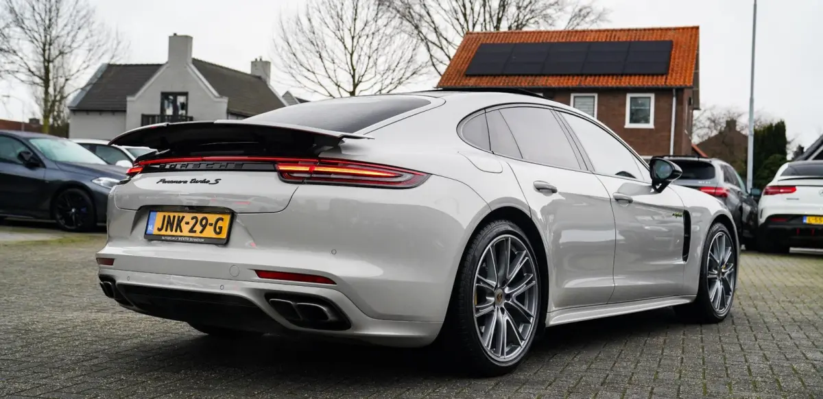 4.0 Turbo S E-Hybrid | Carbon | Massage | Porsche Active Safe | Schuifdak | Adaptieve Cruise | Keramisch | KRIJT