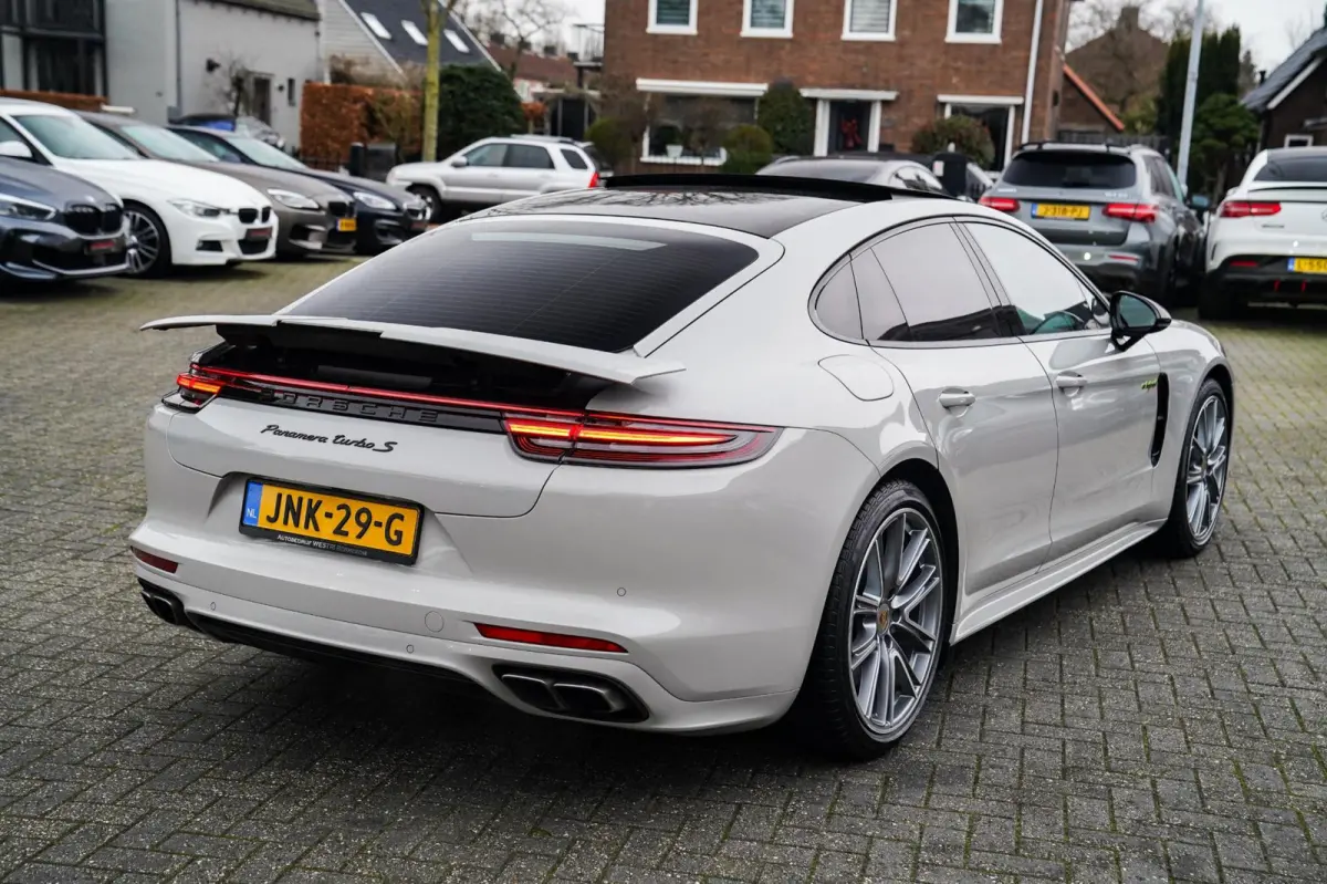 4.0 Turbo S E-Hybrid | Carbon | Massage | Porsche Active Safe | Schuifdak | Adaptieve Cruise | Keramisch | KRIJT