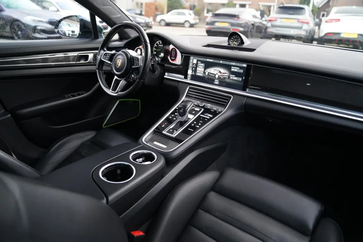 4.0 Turbo S E-Hybrid | Carbon | Massage | Porsche Active Safe | Schuifdak | Adaptieve Cruise | Keramisch | KRIJT